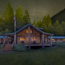 Half Moon Bar Lodge