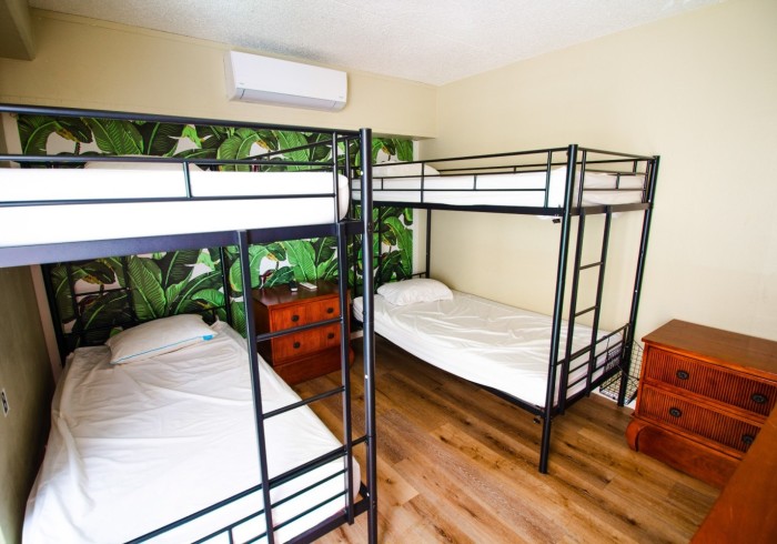 4 Bed Co-Ed Dorm with Kitchen — photo 1