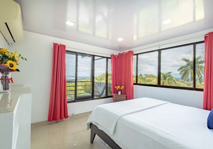 Vista del Pacifico Boutique Hotel