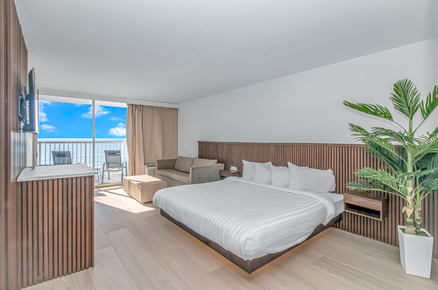 Compass Cove - Indigo Tower — photo 13 of 28